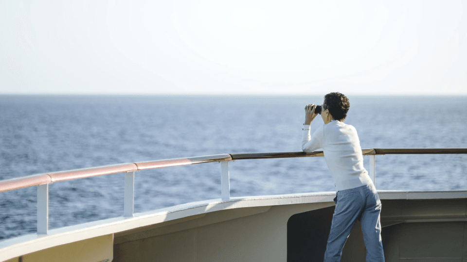 15 Feb 27 - Crossing the International Date Line 