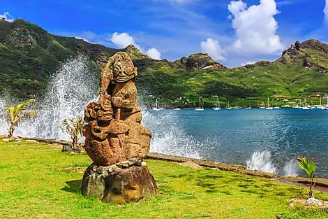 14 May 27 - Taiohae, Nuku Hiva Island