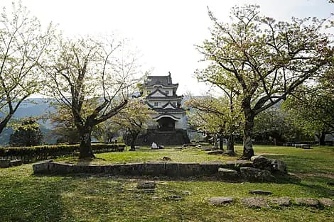 13 May 27 - Uwajima