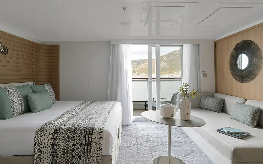 Carousel cabins: Deluxe Suite