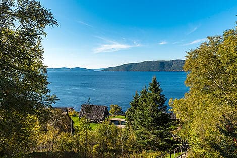 14 Mar 27 - Sailing Saguenay River