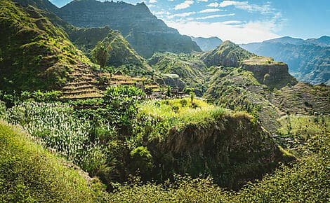 8 Nov 25 > 9 Nov 25 - Mindelo