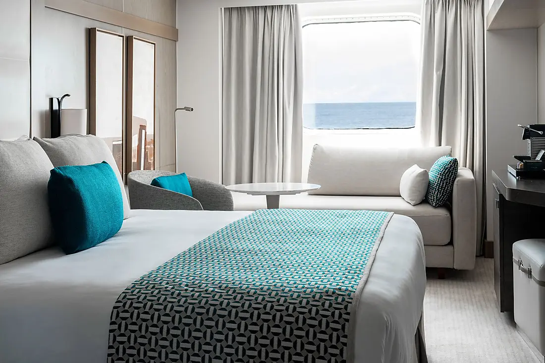 Carousel cabins: Superior Stateroom