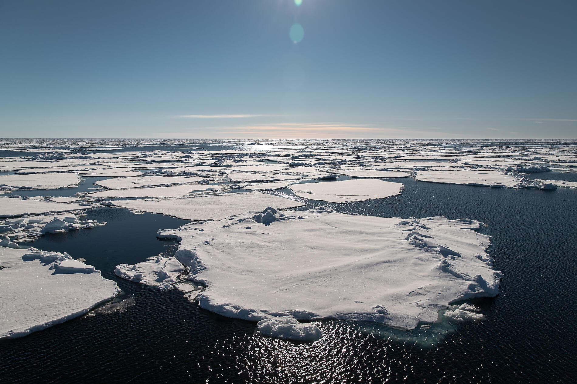 In the ice of the Arctic, from Svalbard to Greenland ©StudioPONANT_Morgane Monneret