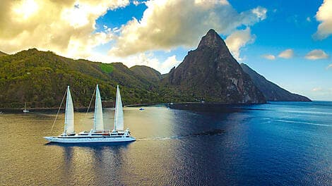 1 Apr 27 - Sailing along the Pitons