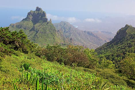 10 Nov 25 - São Nicolau