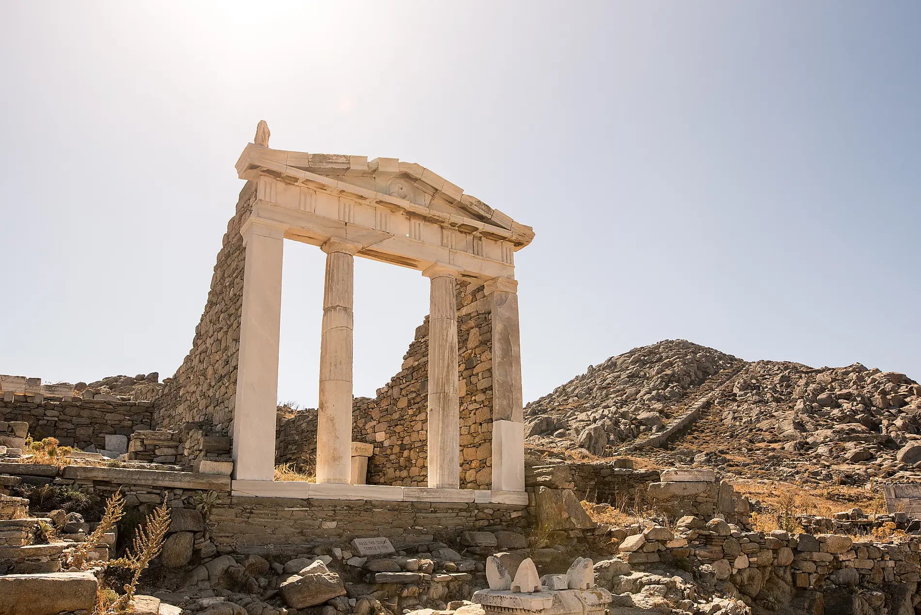 Antique wonders of the Aegean 