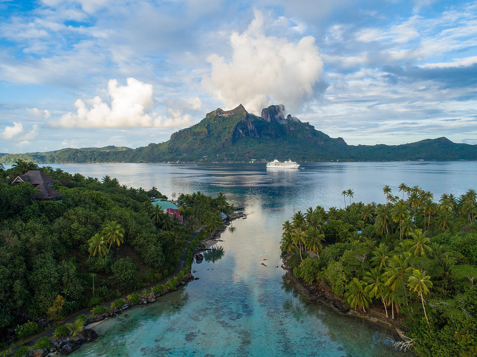 Pearls of the Society Islands 
