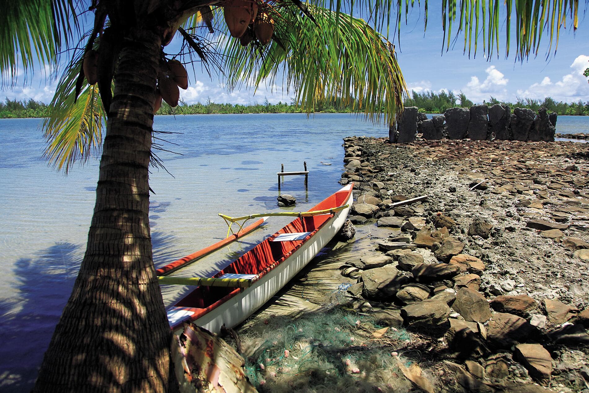 Society Islands & The Tuamotus 
