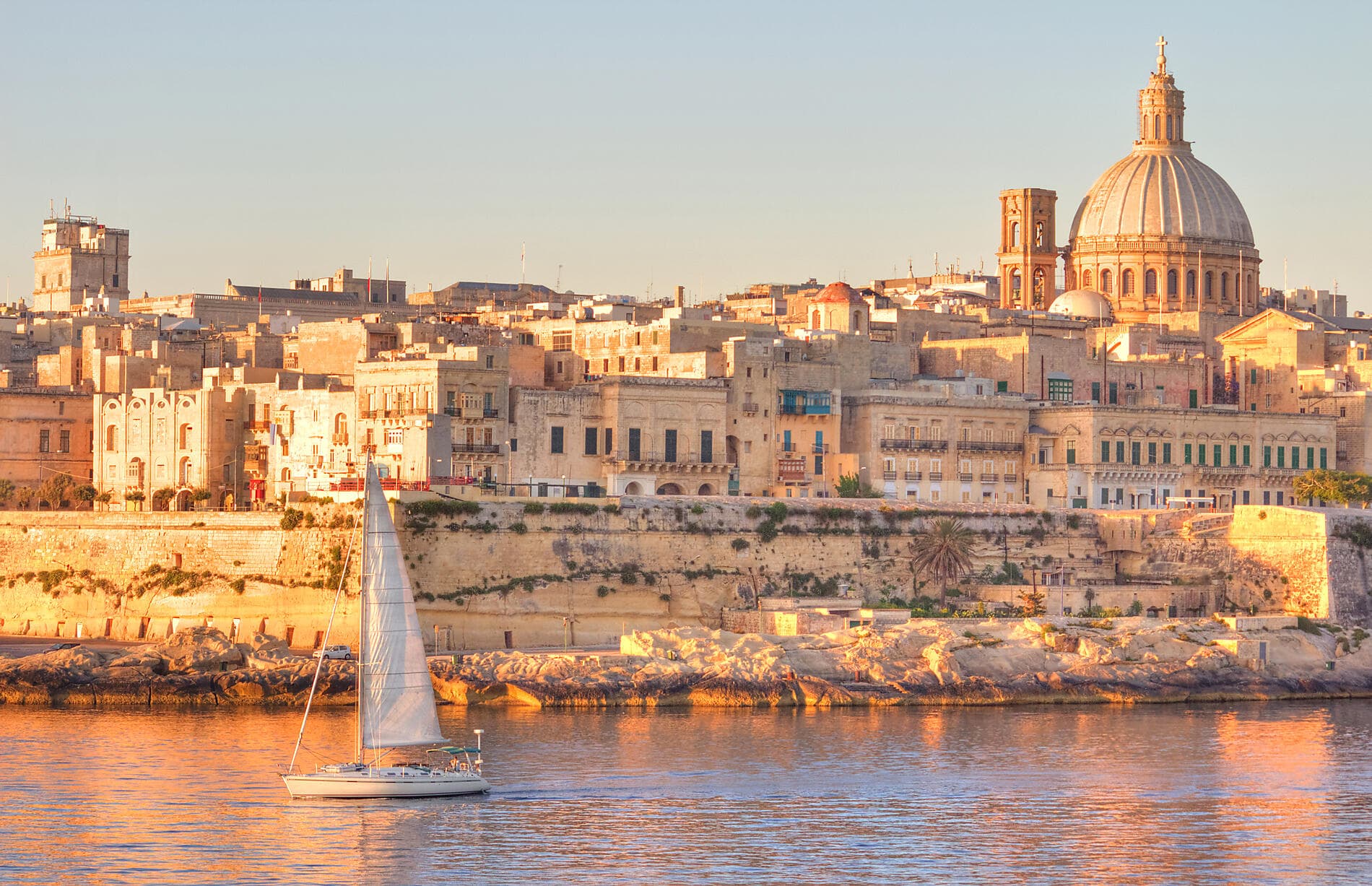 Ancient jewels of the Mediterranean 