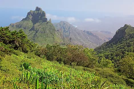2 Nov 26 - São Nicolau