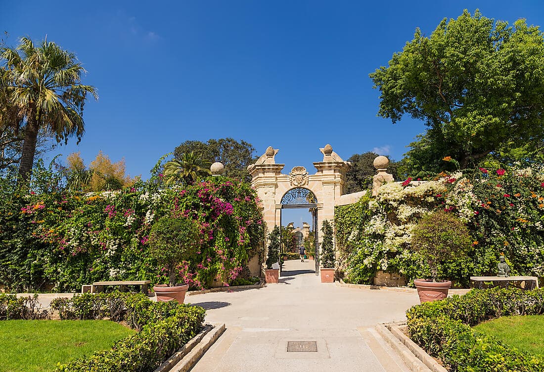 VISIT OF MDINA AND PALAZZO PARISIO