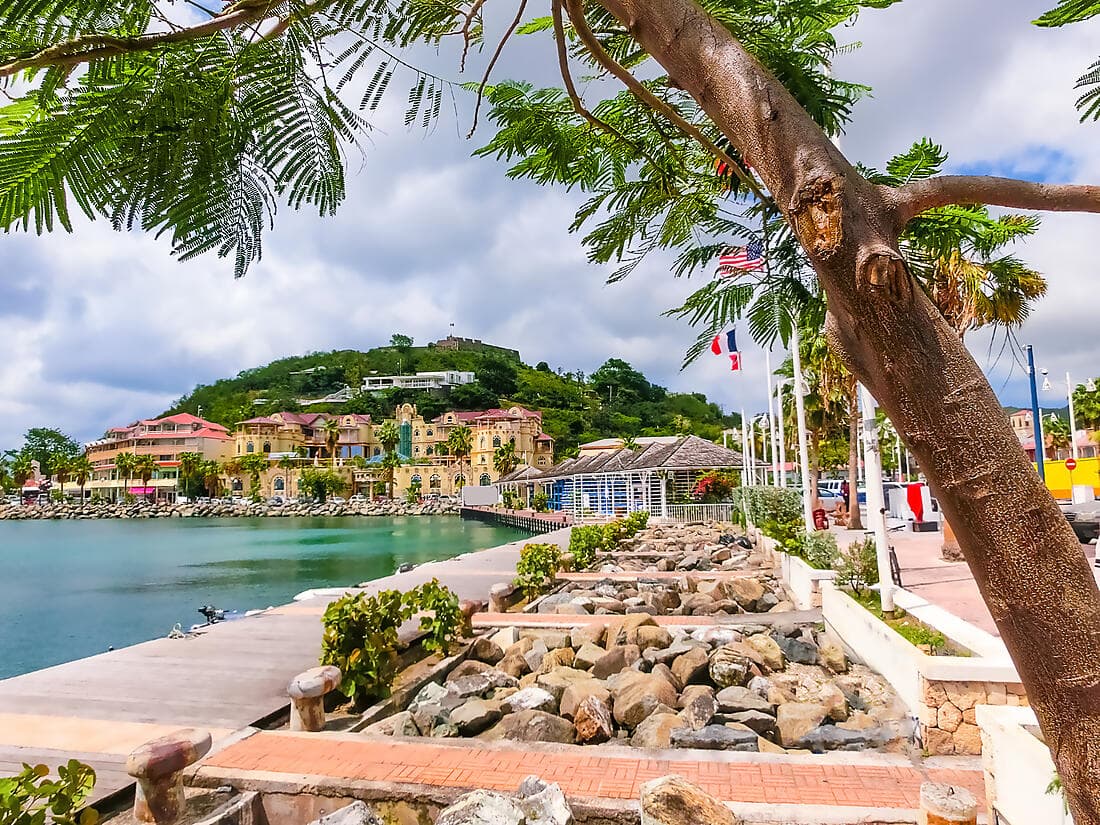 DISCOVERY DAY OF ST MARTEEN