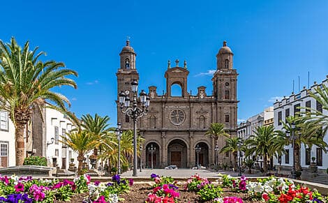 OVERVIEW OF LAS PALMAS