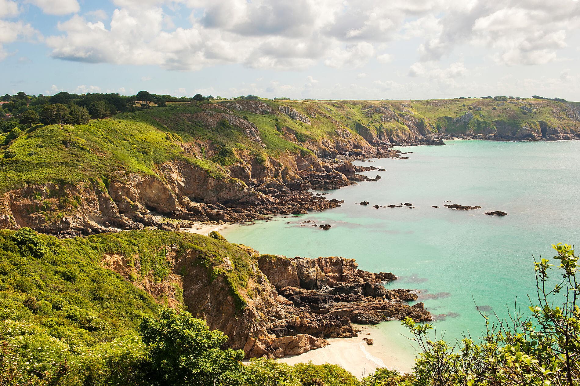 British archipelagos and Celtic shores 
