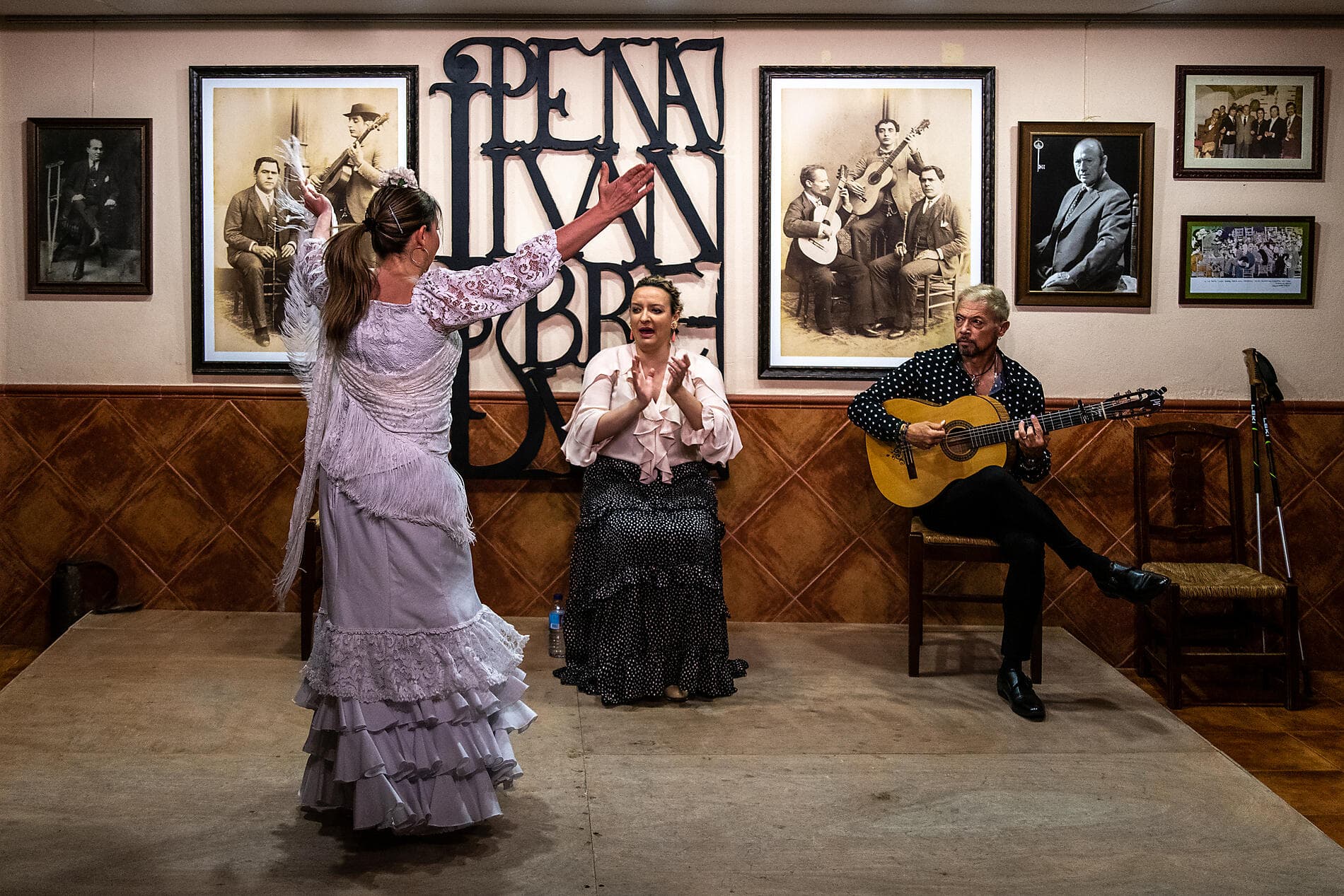 Total solar eclipse between the Mediterranean and the Atlantic