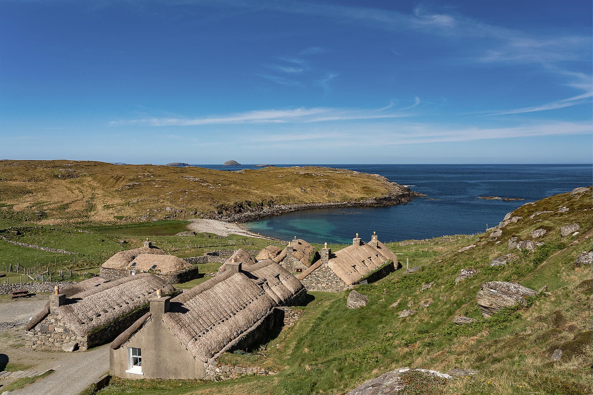 Hebrides and Highlands, lands of legends 