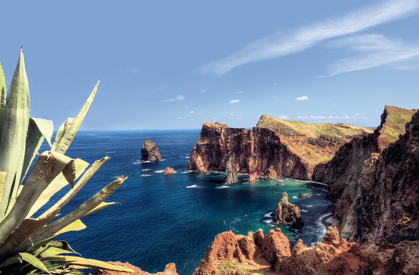 Volcanic islands and historic cities of the North Atlantic 