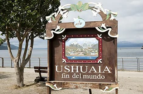 26 Feb 27 - Ushuaia