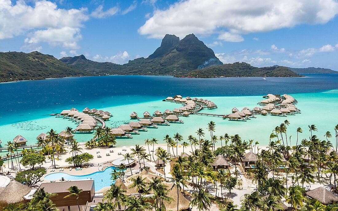 Relaxing sojourn at Le Bora Bora by Pearl Resorts and Tahiti (3 nights)