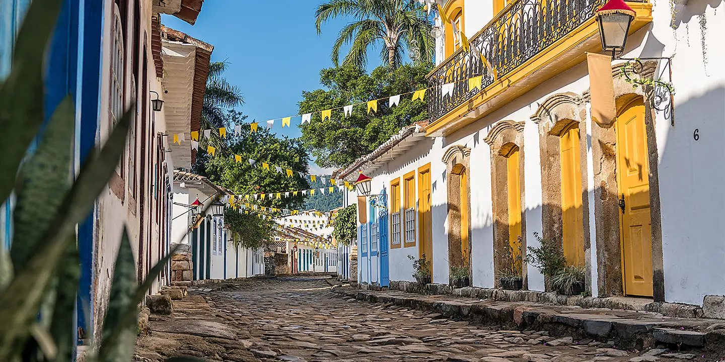 Emblematic South American shores and cities Emblematic South American shores and cities